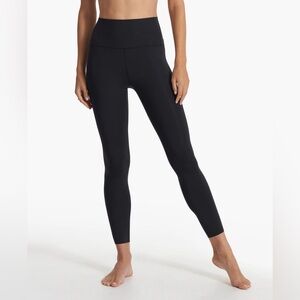 Vuori Evolve Women's Black Leggings XS